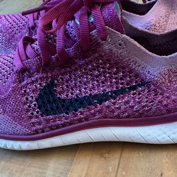 Nike Women's Berry purple and Black Sneakers free run. EUC 7.5 - Picture 7 of 8